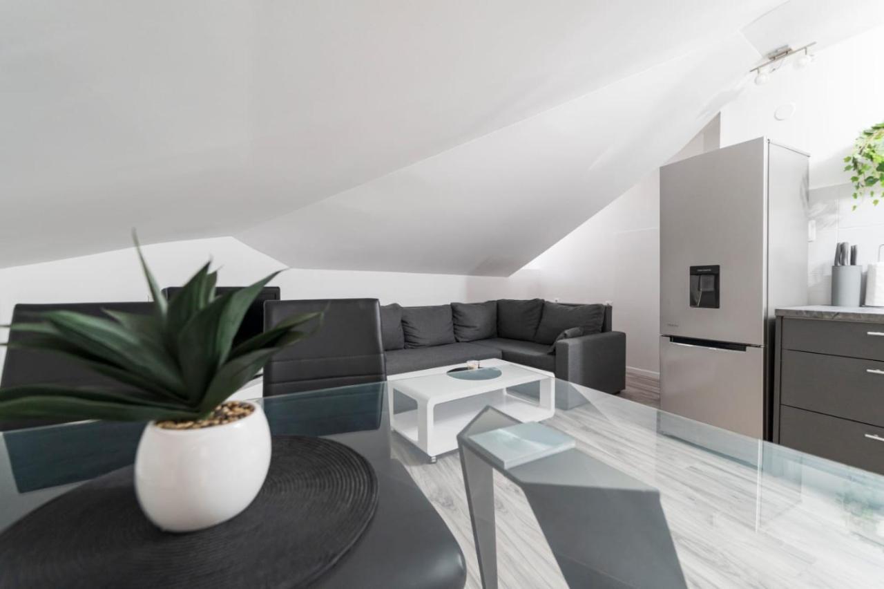 City Center Mayess Aparment Zadar Exterior photo